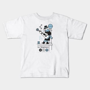 Subway Station Busker Kids T-Shirt